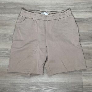 Streetwear Society Tan Bermuda Shorts Classic Style